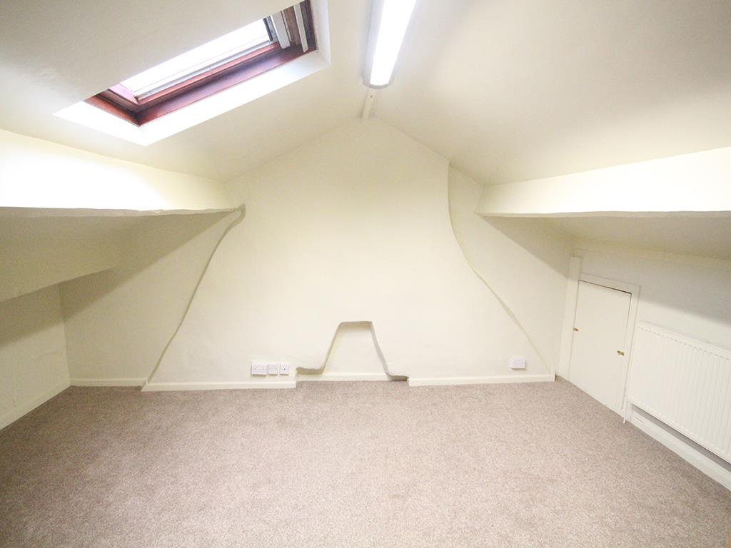 3 bedroom mid terrace house Let Agreed in Clitheroe - 2016-11-16 11.35.47.jpg